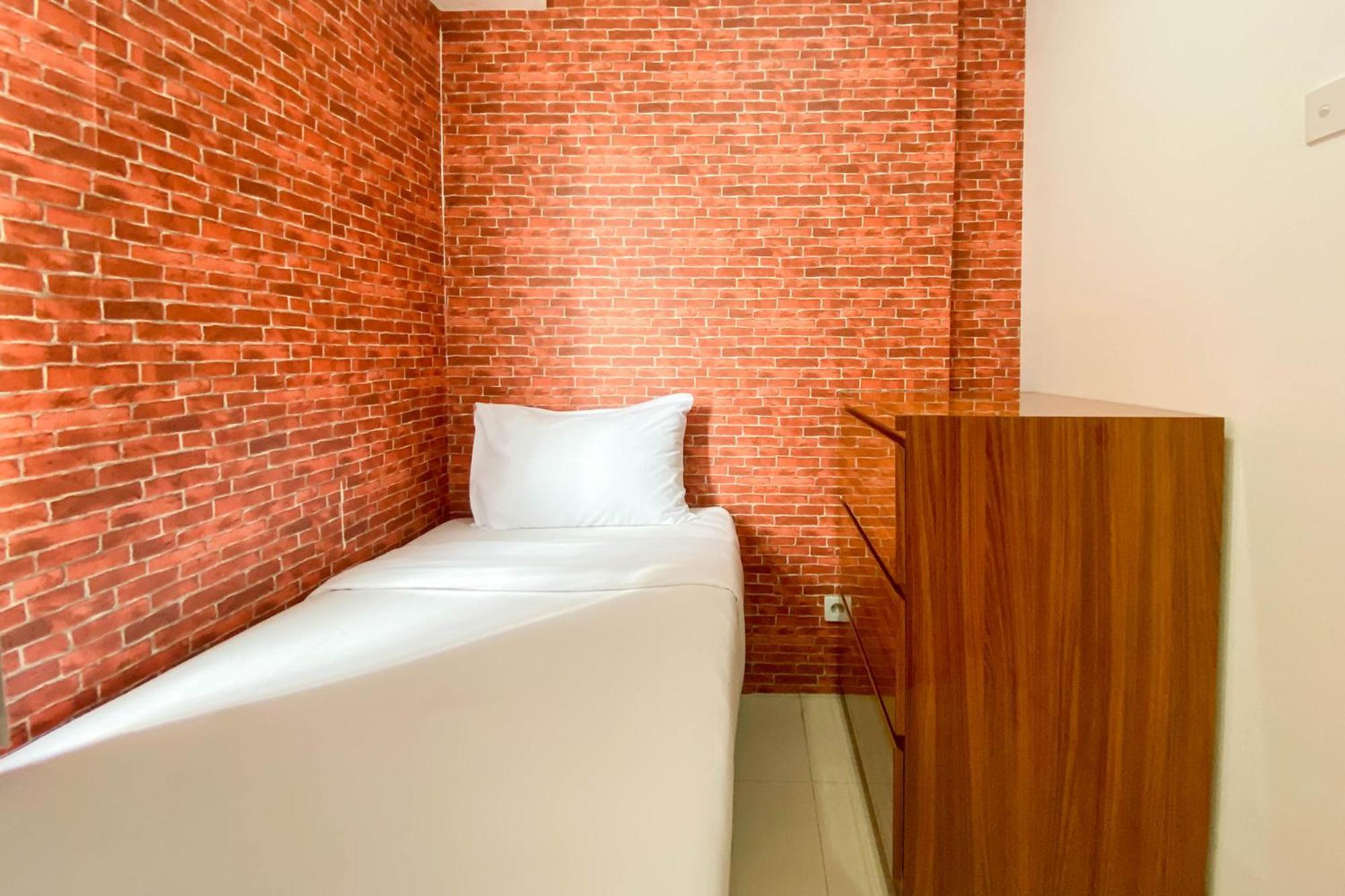 Apartment Comfort And Homey 3br Bassura By Travelio